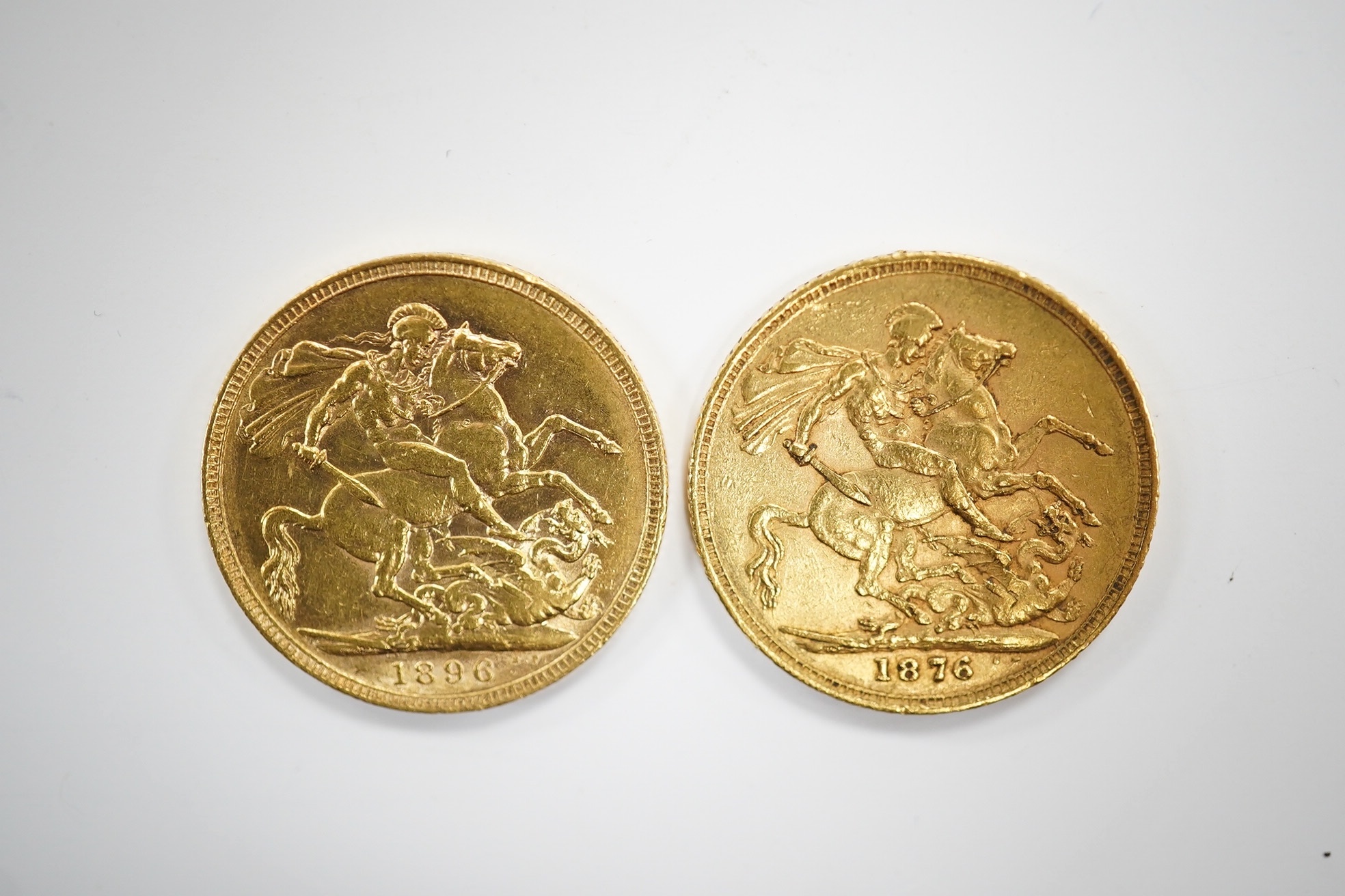 British gold coins, Victoria, two gold sovereigns, 1876, near fine and 1896, fine or better (2)